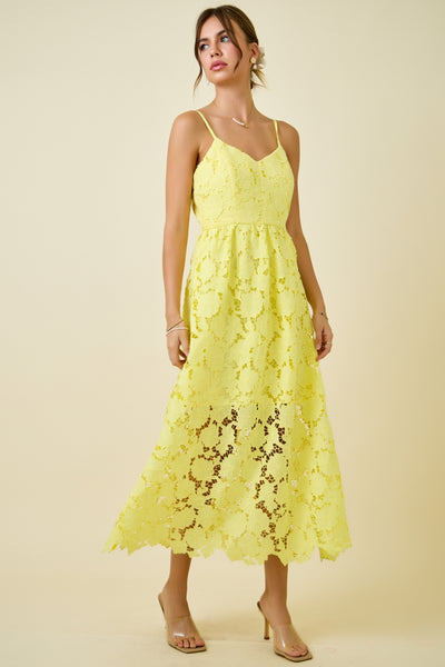 sunlit getaway floral lace midi dress | lemon