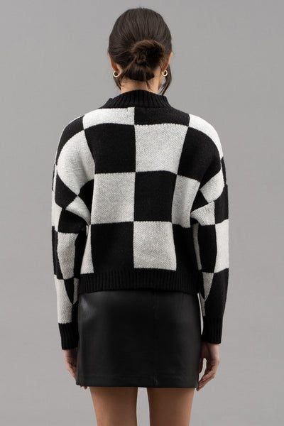 right on trend checkered sweater | black + white