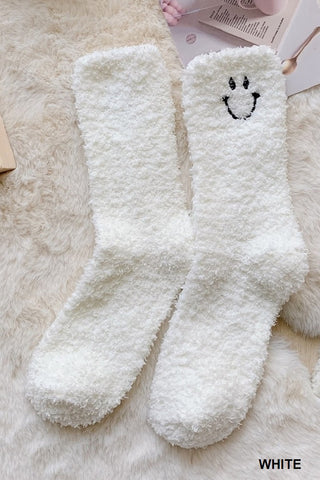 smiley fuzzy socks | white