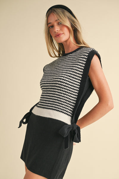unwritten stories striped sweater vest | black + white