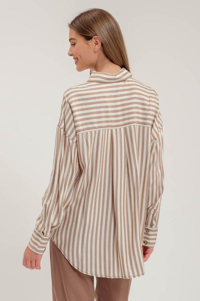 classic moment striped button down | khaki
