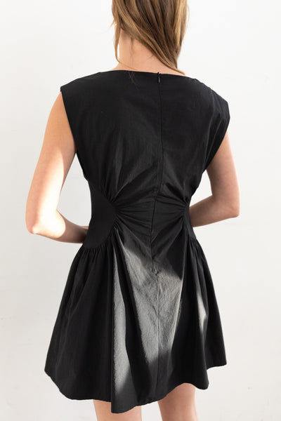 perfect fit cap sleeve mini dress | black