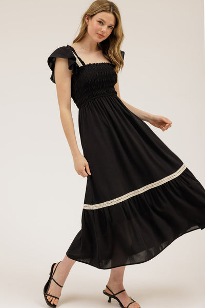 leading the way smocked ruffle midi dress | black