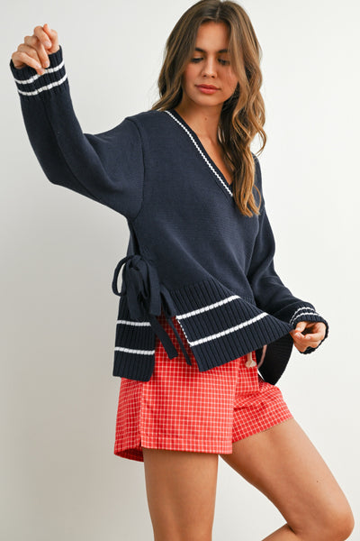 fall feels striped trim knit sweater | navy