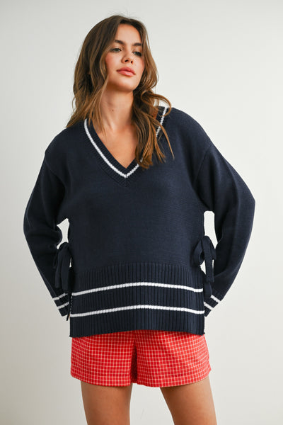 fall feels striped trim knit sweater | navy