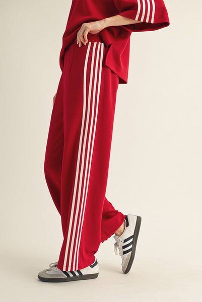 cool instincts side stripe sweatpants | wine