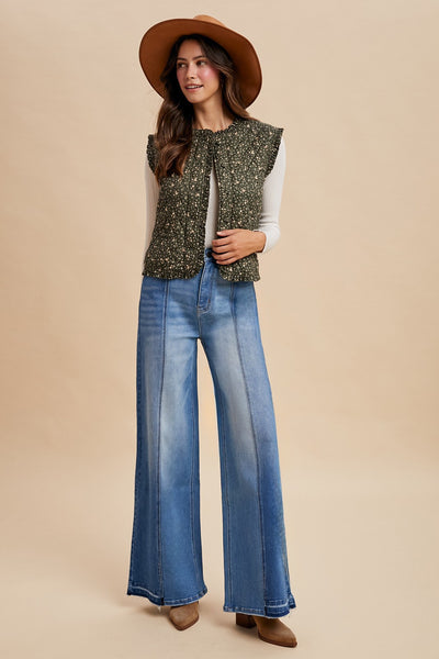 into the garden ditsy print ruffle quilted vest | deep green