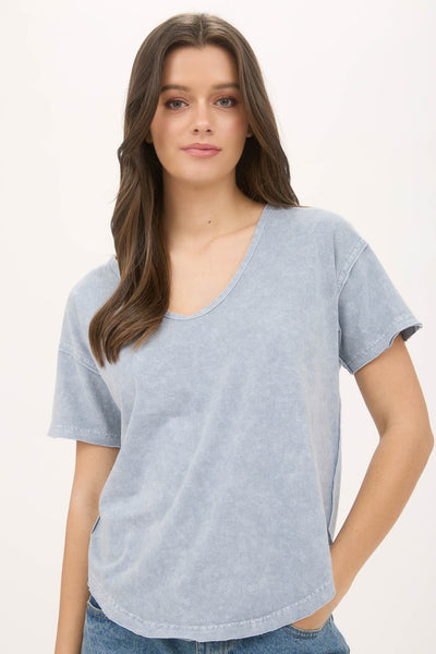 just a feeling washed scoop neck tee | slate blue
