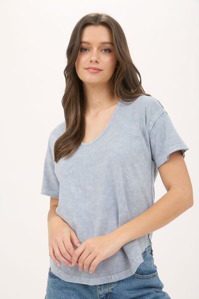 just a feeling washed scoop neck tee | slate blue