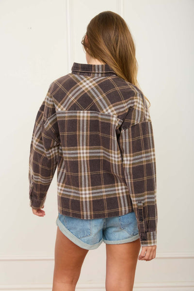 caught my eye plaid button down | black