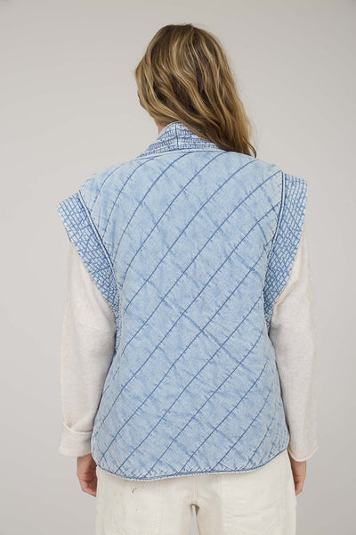 set for the day washed quilted vest | denim
