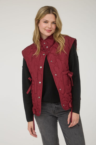 into the groove tie detail quilted puffer vest | burgundy