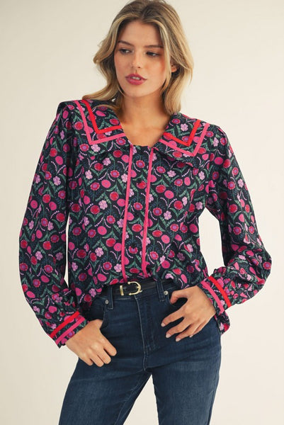 steal the moment floral top | black
