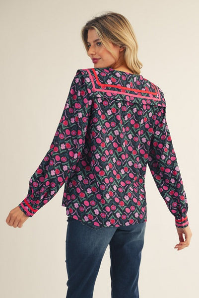 steal the moment floral top | black