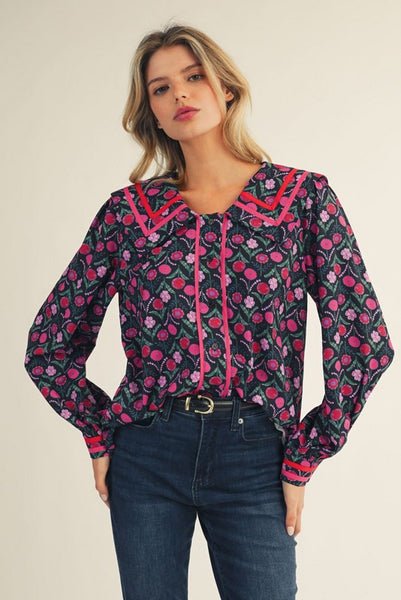 steal the moment floral top | black