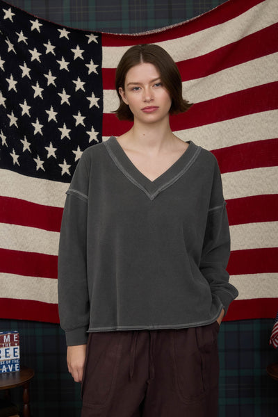 anyone can see reverse stitch knit top | charcoal