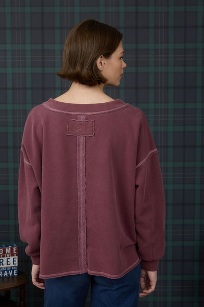 anyone can see reverse stitch knit top | burgundy