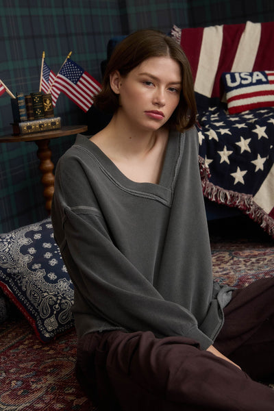 anyone can see reverse stitch knit top | charcoal