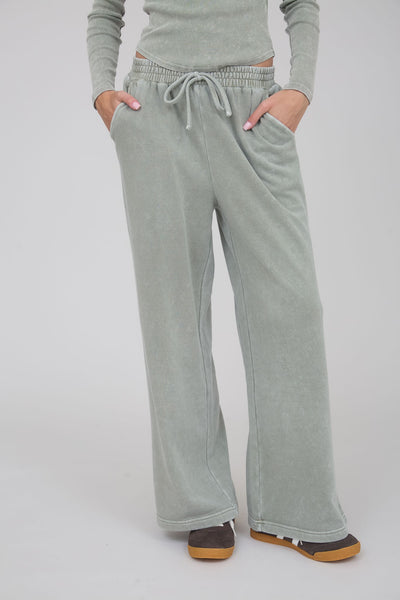 running the show washed wide leg lounge pants | olive