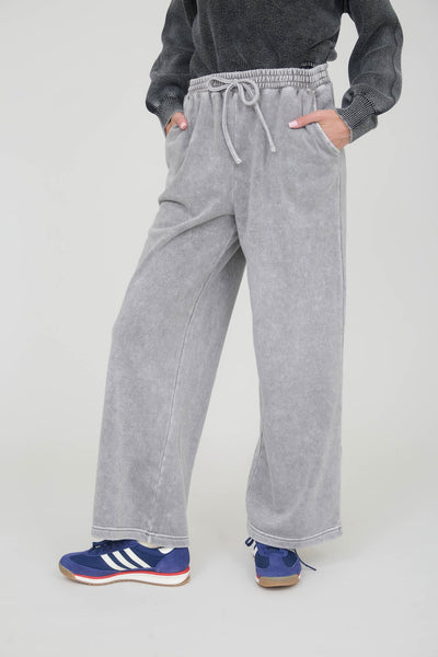 running the show washed wide leg lounge pants | charcoal