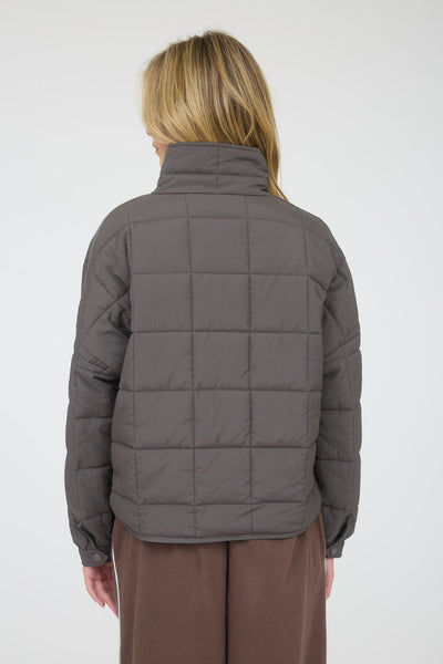 twisted flame quilted zip up puffer jacket | charcoal