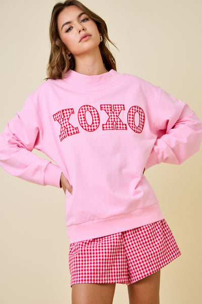 gingham xoxo applique mock neck sweatshirt | pink