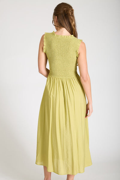 it just works smocked mock neck midi dress | kiwi