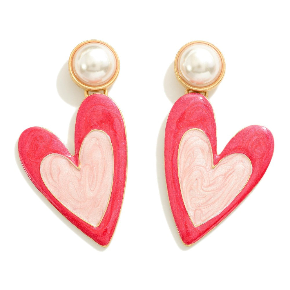 marbled resin heart drop earrings | red