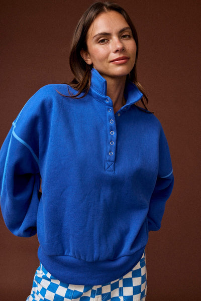 that's the point contrast piping pullover | cobalt