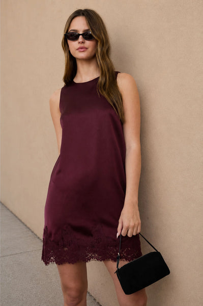 weekend escape satin lace hem mini dress | oxblood