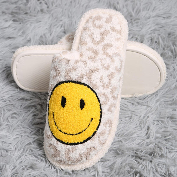 leopard print smile slippers | beige