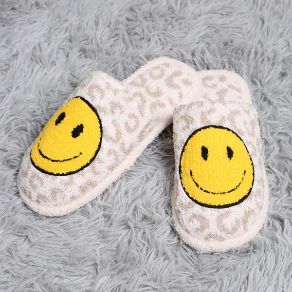 leopard print smile slippers | beige