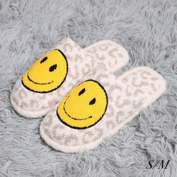 leopard print smile slippers | beige