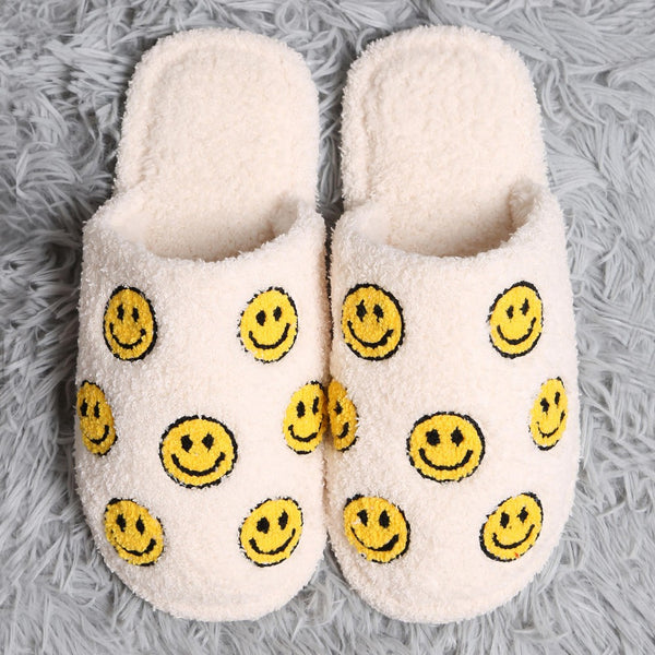 super smiley slippers | white