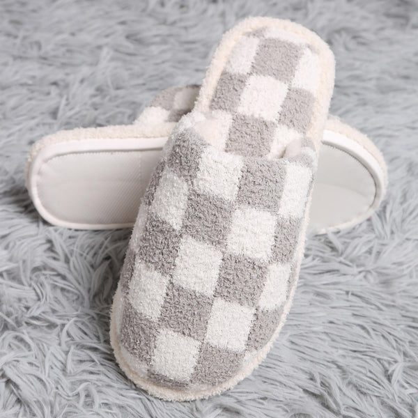 checkered slippers | grey + white