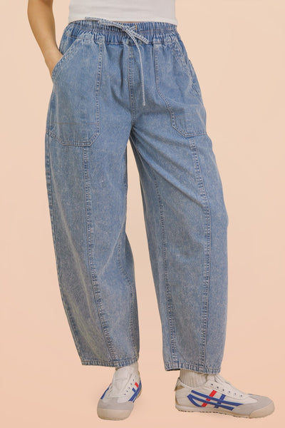 feeling elated chambray barrel jeans | indigo