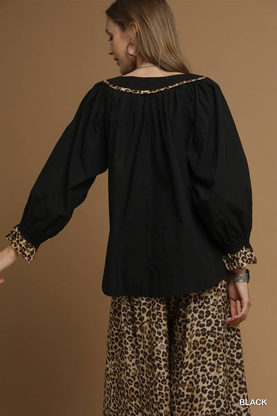 wildly unexpected leopard trim long sleeve top | black