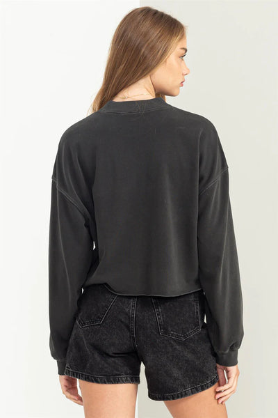 feelin' the vibe cropped sweatshirt | black