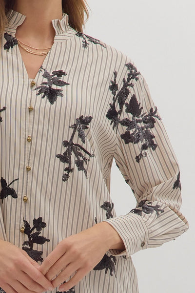 in good taste striped floral appliqué top | ecru