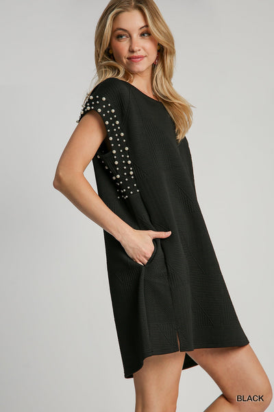 invested in you jacquard pearl sleeve dress | black