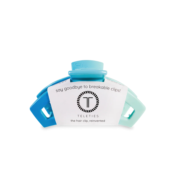 teleties open clip, tiny | poolside