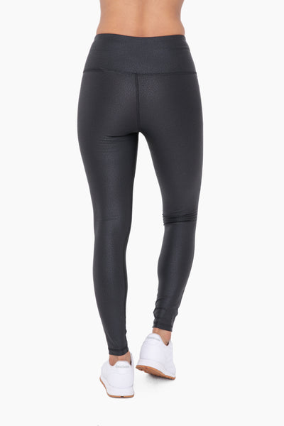 won't let go foil leggings | black