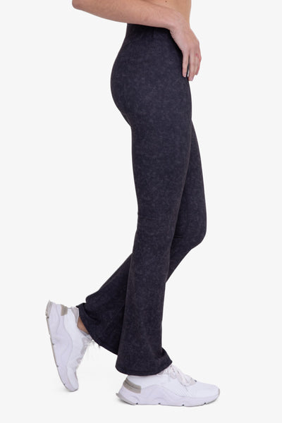 wait & see brushed flare leggings | black