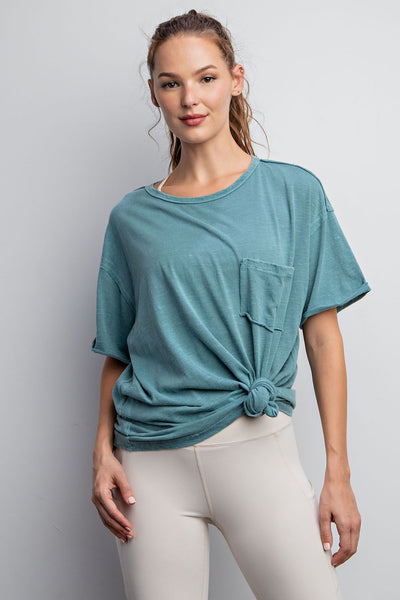 new in town mineral wash tee | emerald