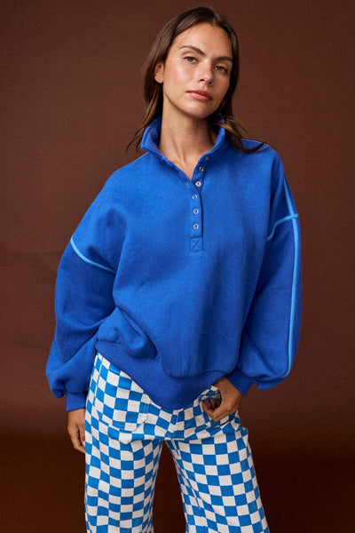 that's the point contrast piping pullover | cobalt