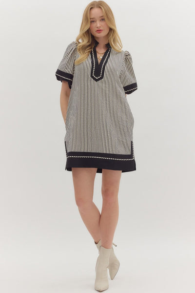 the clear choice stripe puff sleeve dress | black