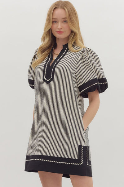 the clear choice stripe puff sleeve dress | black