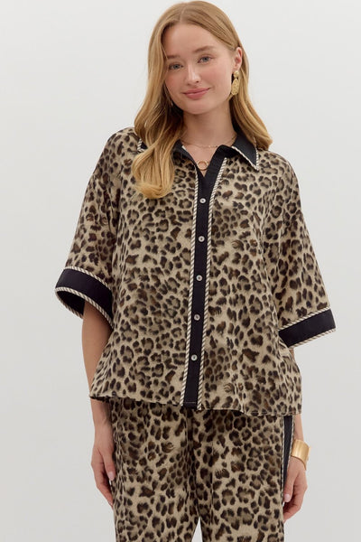 on my mind leopard button up | black