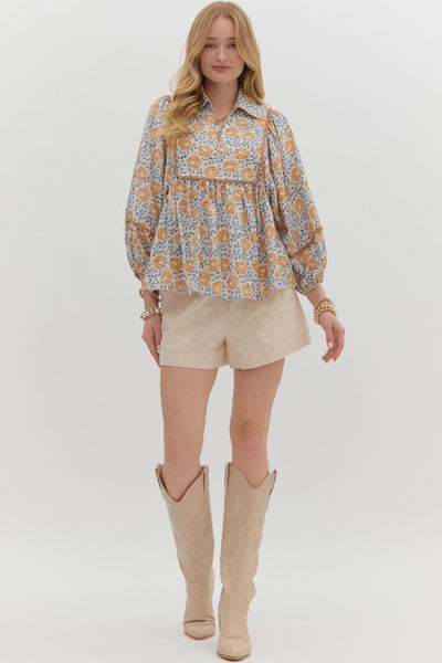 in this moment floral scallop trim top | camel