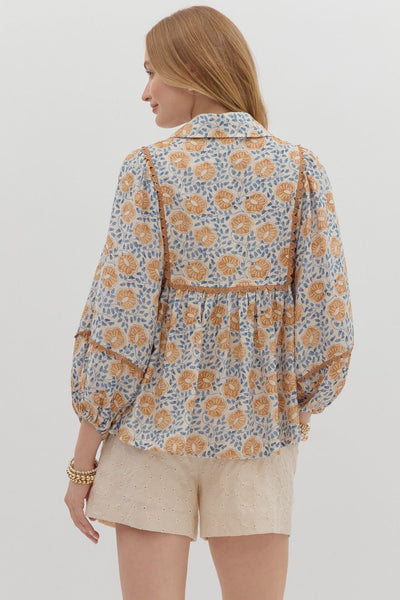 in this moment floral scallop trim top | camel